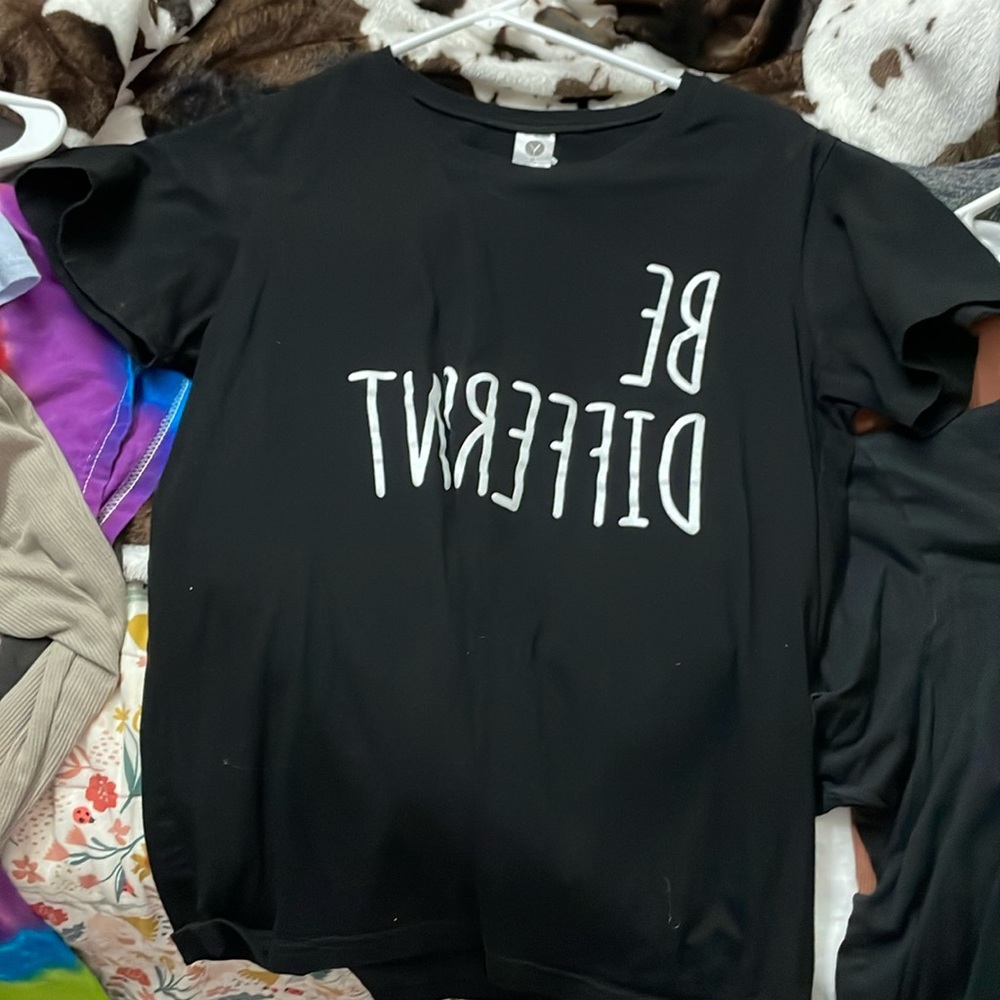 “Be different” T-shirt